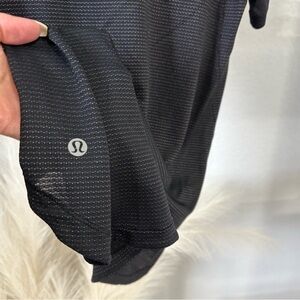 Lululemon V-neck Activewear Top